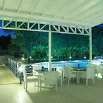 Hotel Perla Royal