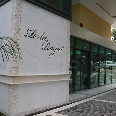 Perla Royal 酒店
