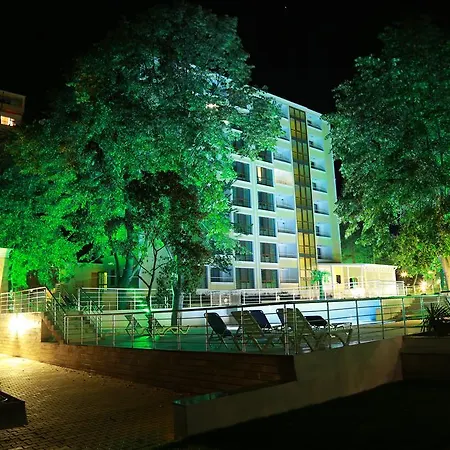 Готель Perla Royal 5*